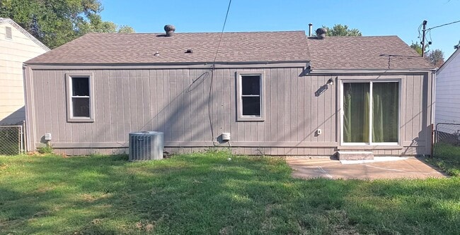 Photo - 1452 E Nora St