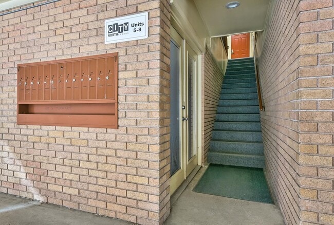 Photo - Wonderful newely updated downtown condo
