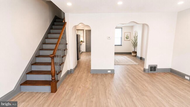 Photo - 2909 Yorkship Rd