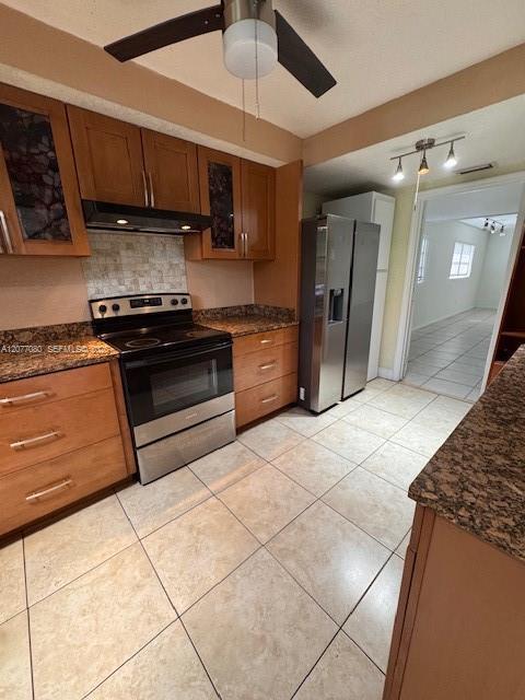 Photo - 2192 NE 171 St