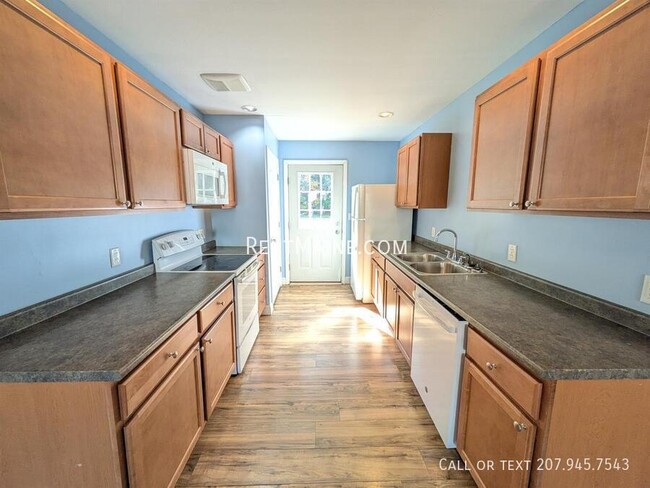 Photo - 13 Basketball Ct