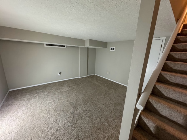1918 Slaton Ct