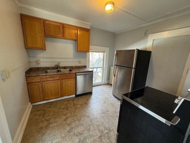 Photo - 16 Pearl St.