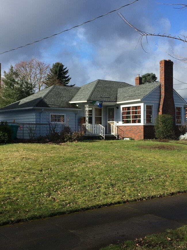 Building Photo - 6144 N Willamette Blvd