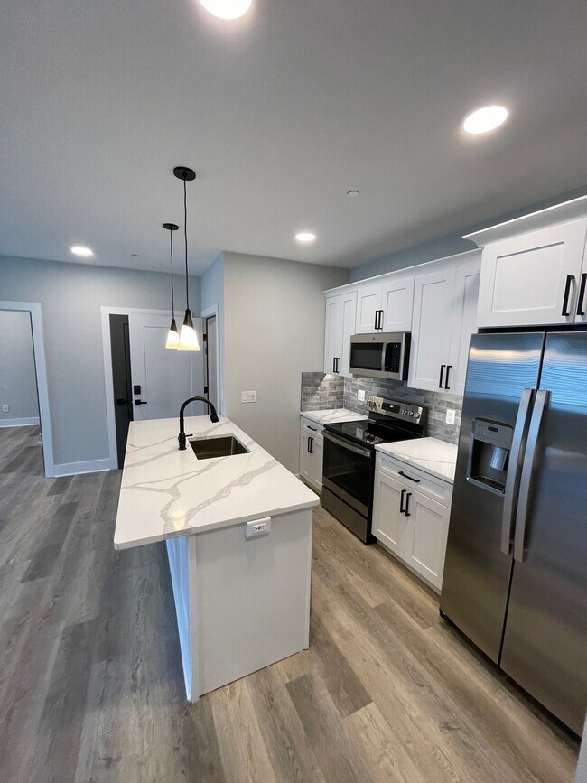 Photo - 2030 S Percy St Unit 2