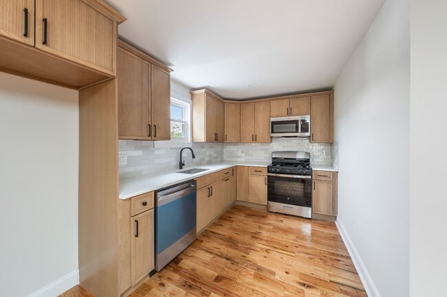 Photo - 18 Taylor St Unit 3FL