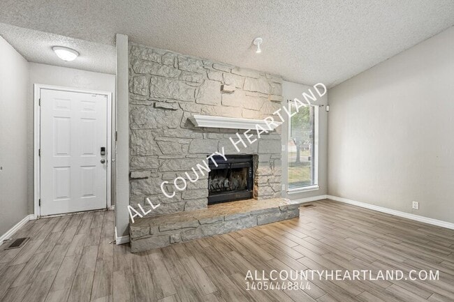 Photo - 217 Cypress Dr