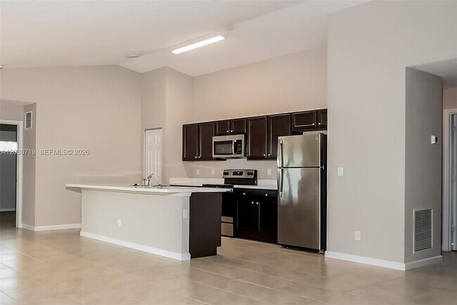 Photo - 3542 SW Viceroy St