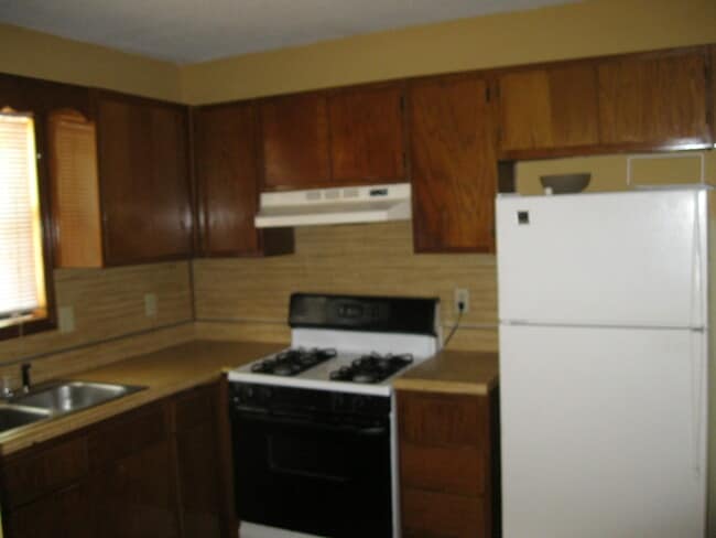 Photo - 927 Silverwood Dr