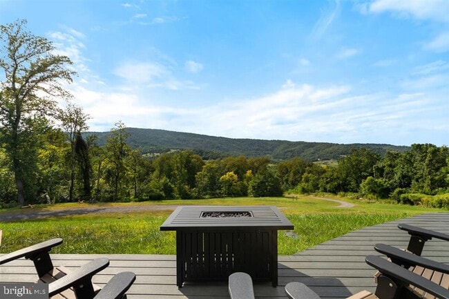 Photo - 331 Pomeroy Rd