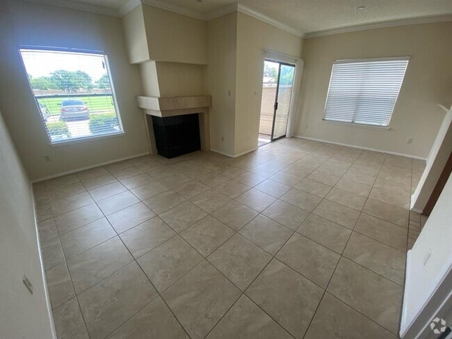 Building Photo - 7900 Bissonnet St Unit C7 Rental