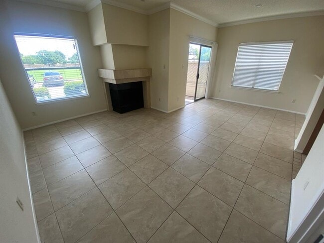 Photo - 7900 Bissonnet St Condo Unit C7