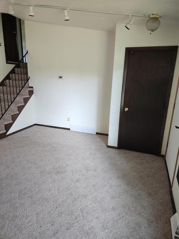 Photo - 3296 Peterson Rd