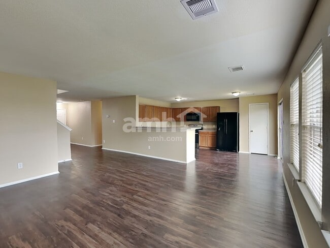 Photo - 9618 Lasbury Dr