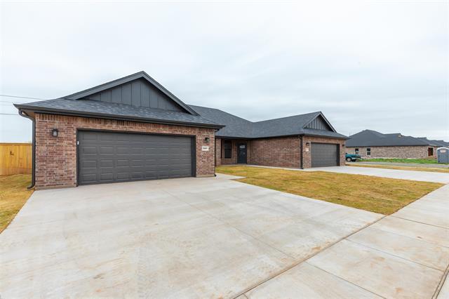 Photo - 8009 Sawdust Trl