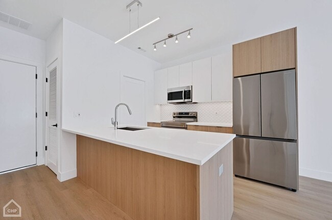 Photo - 3322 N Halsted St Unidad 4R