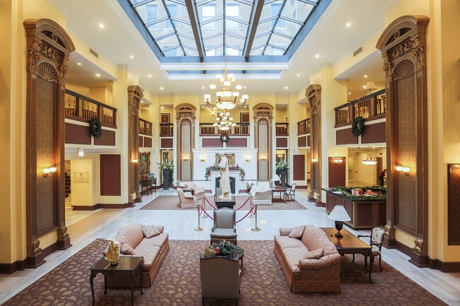 Photo - 4601 N Sheridan Rd