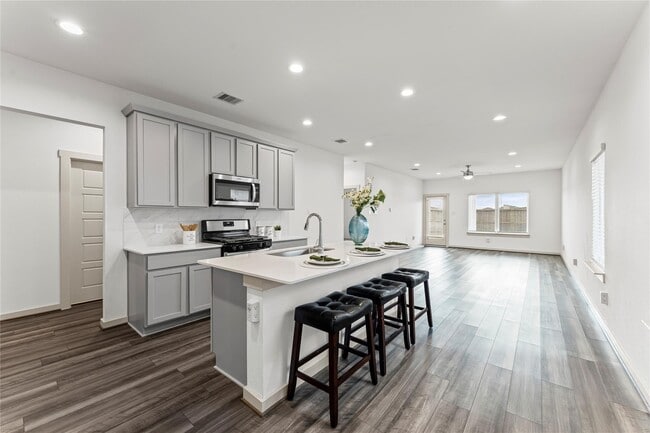 Photo - 12512 Newport Arch Ln