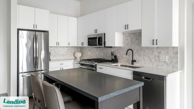 Photo - 2480-2522 N Milwaukee Ave Unidad 350.1403908