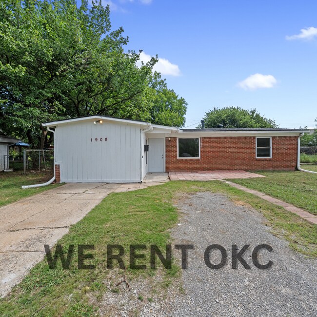 Photo - 1908 Karen Dr