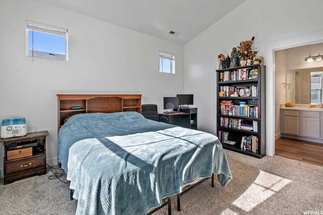 Building Photo - 508 N 360 W