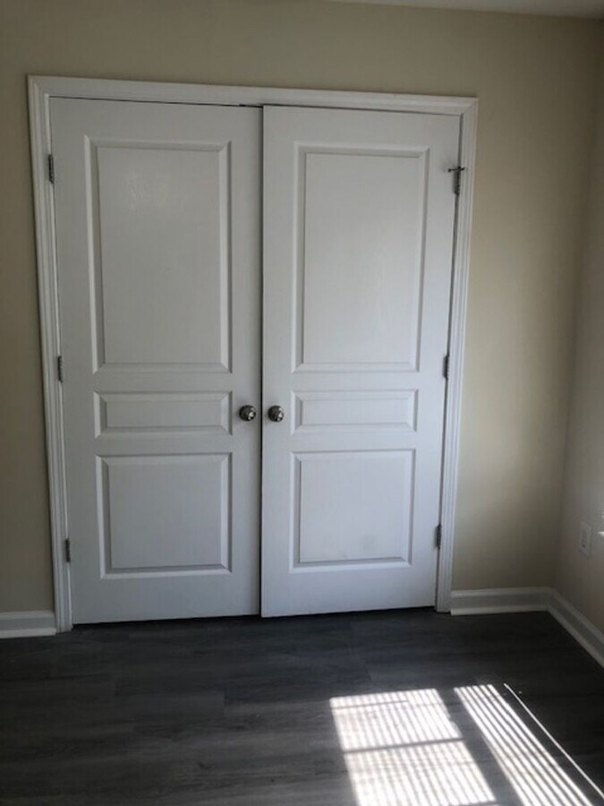 Photo - 04-106 Moore Unidad 04-106 - B