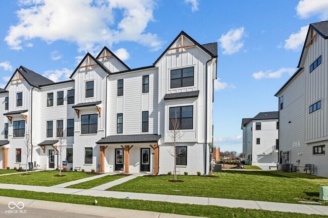 Photo - 4180 Douro Trl Townhome