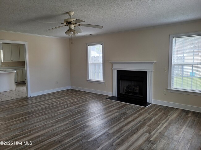 Photo - 3032 Edward Ct