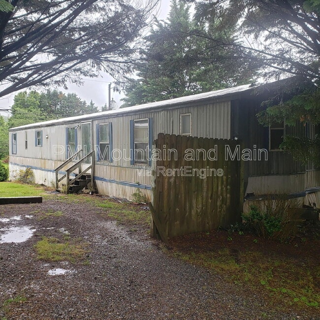 Photo - 319 Iotla Valley Park Rd