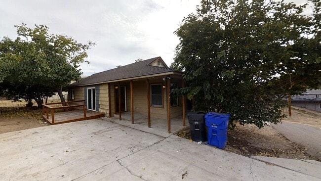 Photo - 6BD/4BA, Near Ralph's!! (Lease out, pendin...