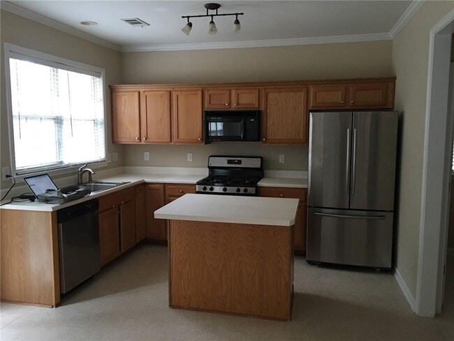 Photo - 5895 Bennett Pkwy