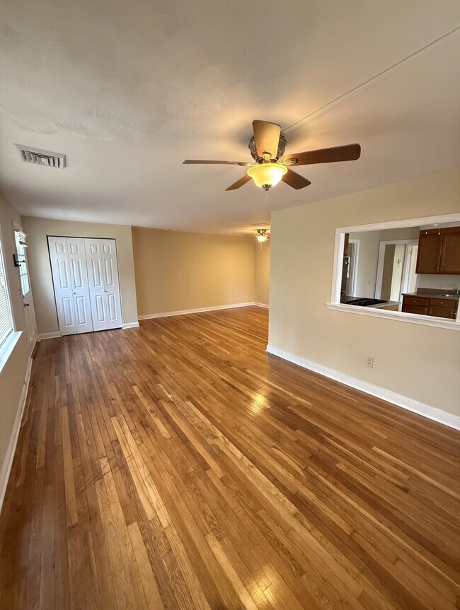 Photo - 190 Institute Rd