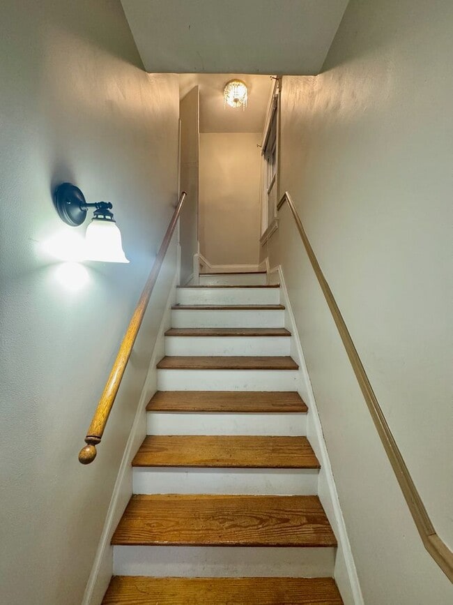 Photo - 2430 Fairview Ave Unit 2