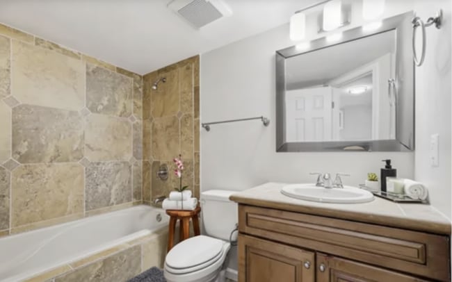 Photo - 8310 Rolling Rd