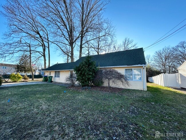 Photo - 122 Vineyard Rd