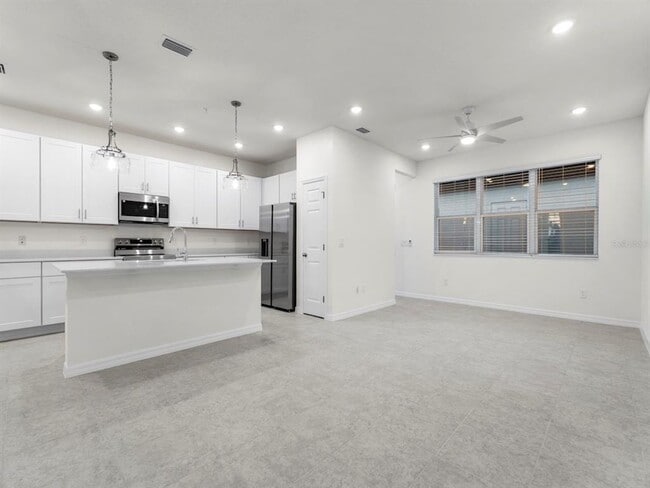 Photo - 1440 SILVER LINING Way
