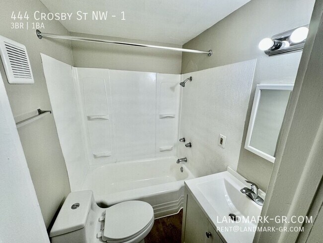 444 Crosby St NW Unidad 1