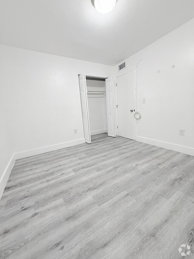 Building Photo - 145 SW 30th Ct Unit 108B Rental