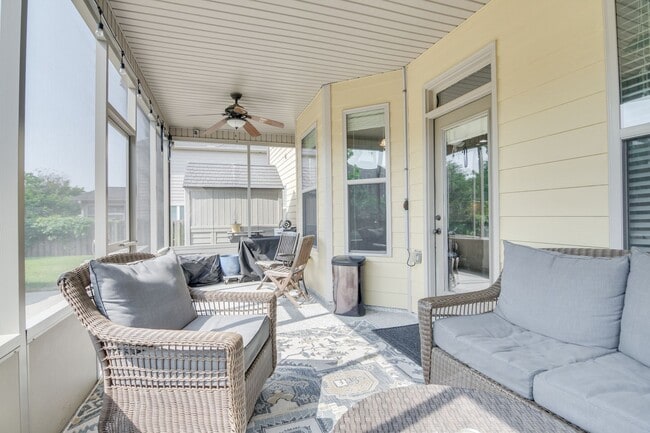 Photo - 5 Bedroom 3 Bathroom Home in Crawford Creek