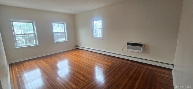 Photo - 19 Spring St Unit U - L