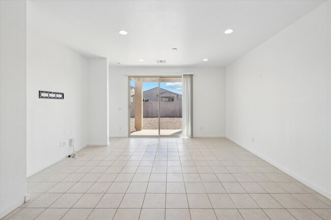 Photo - 4331 W Allen St