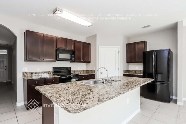 Photo - 3813 Wayfarer Wy