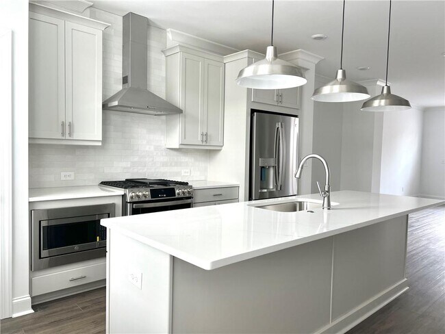 Photo - 3619 Myron Pl