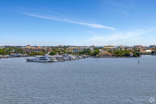 Building Photo - 1501 S Flagler Dr Unit 9d Rental
