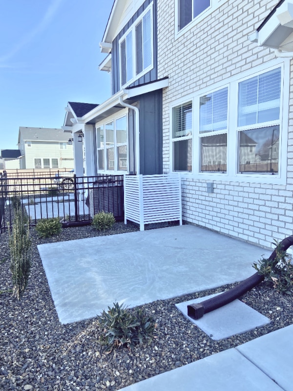 234 N Nursery Ave