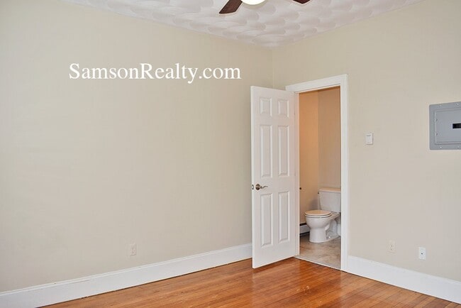 Photo - 80 Medway St Unit 3