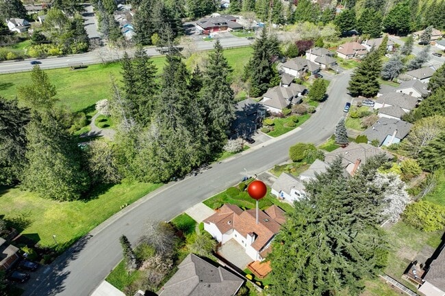 Photo - 4Bd/2.5Ba Sammamish Home