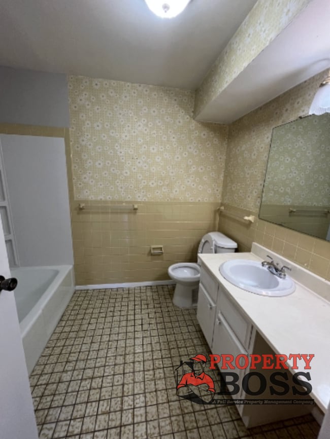 Photo - 7322 Noble St