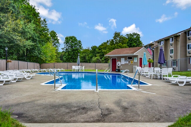 Pool - Applewood Acres