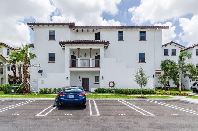 Building Photo - 10630 NW 88th St Unit 202 Rental